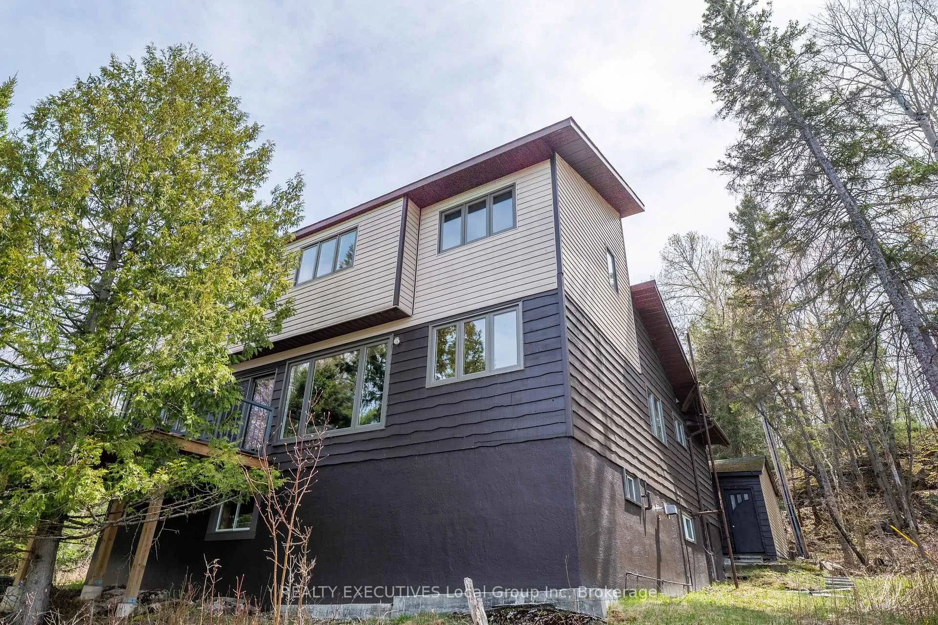 Photo 40 of 410 Pinecreek Crescent, Callander — HOMEH