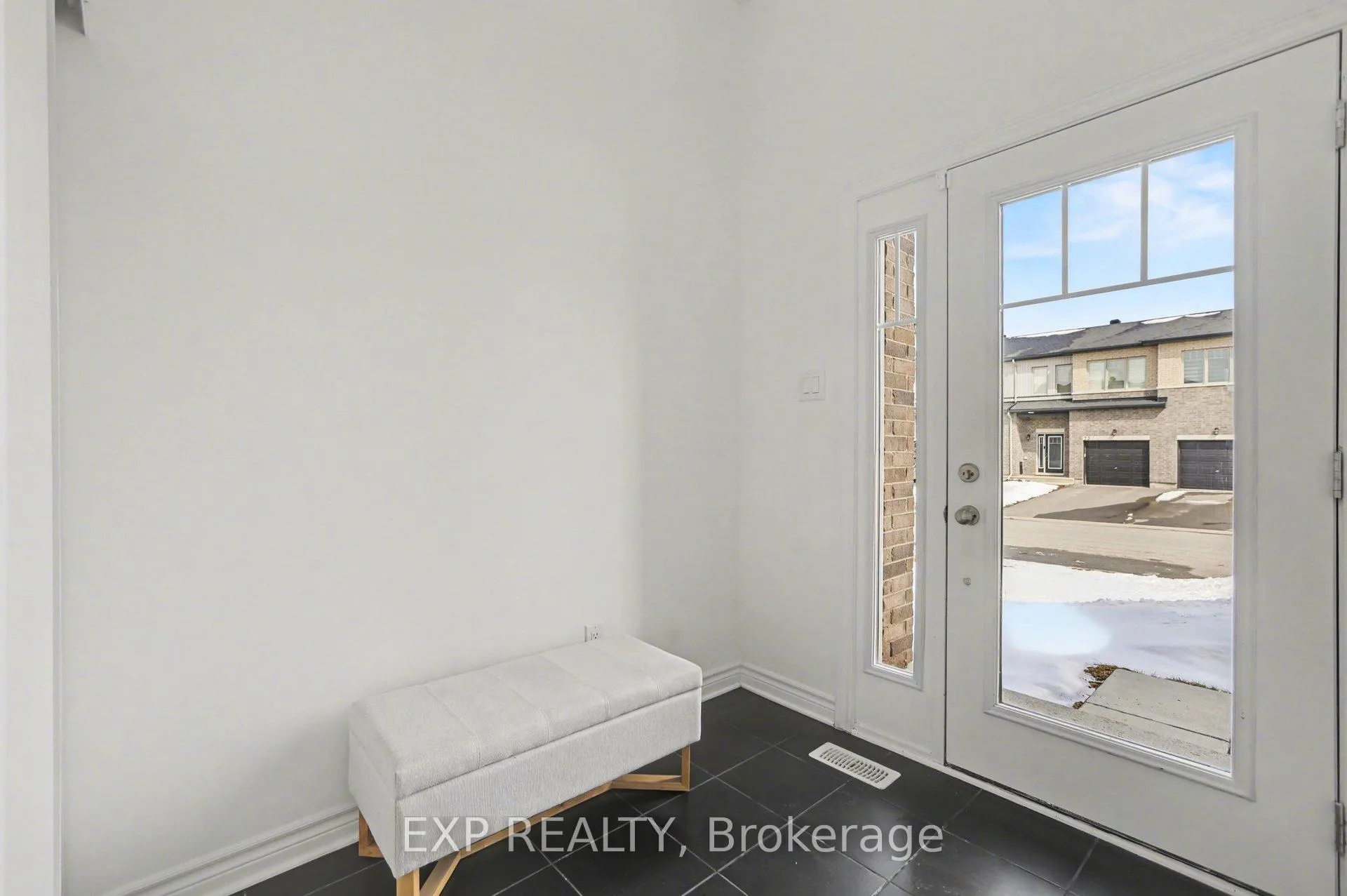 Photo 3 of 78 Rallidale Street, Ottawa, Blossom Park/Kemp Park/Findlay Creek — HOMEH
