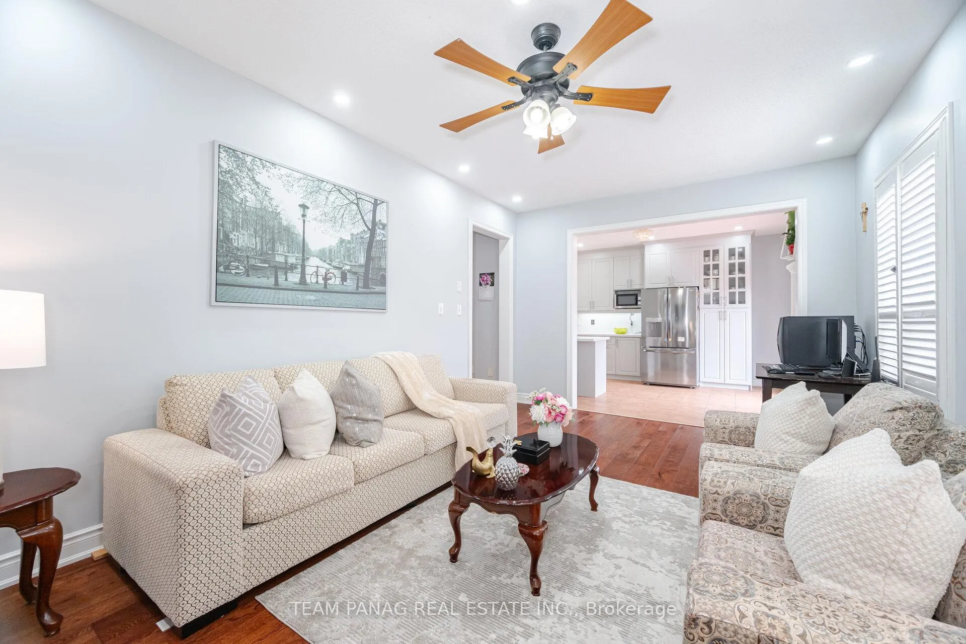 Photo 13 of 8 Goreridge Crescent, Brampton, Bram East — HOMEH