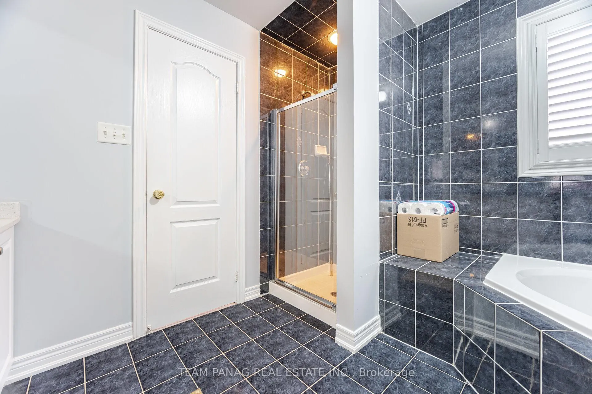 Photo 21 of 8 Goreridge Crescent, Brampton, Bram East — HOMEH