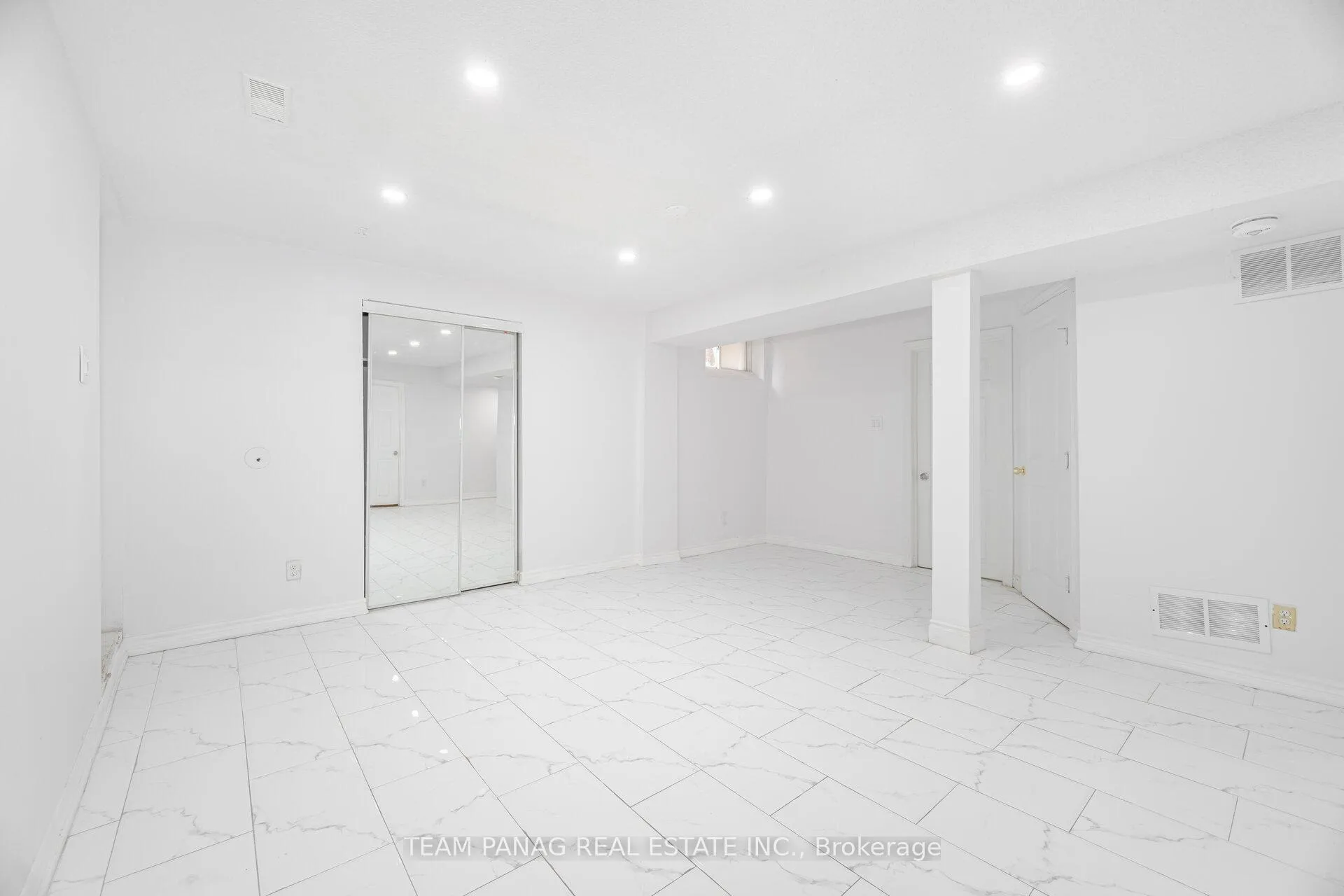 Photo 37 of 8 Goreridge Crescent, Brampton, Bram East — HOMEH