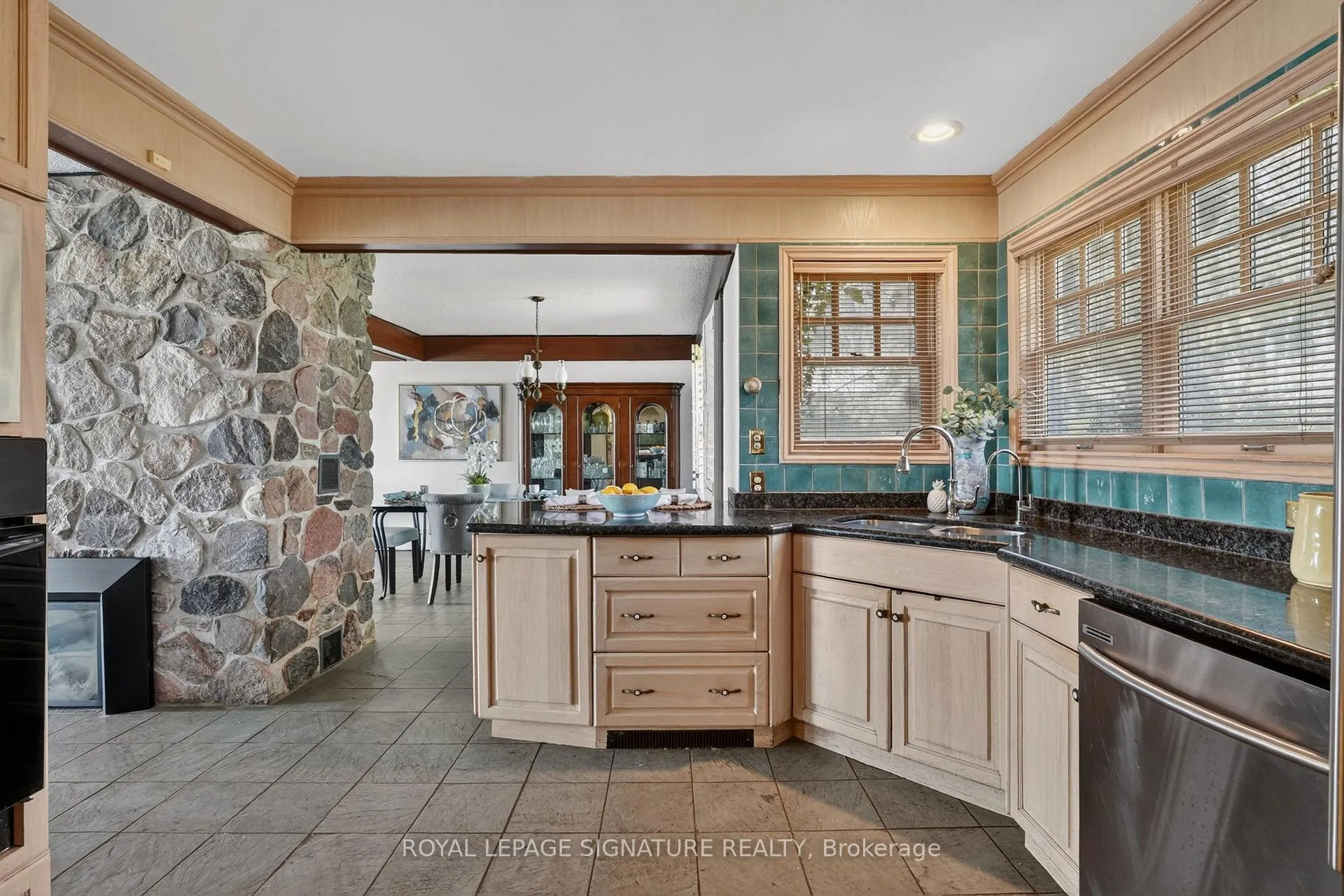 Photo 8 of 2579 Firelane 3, Port Colborne, Sherkston — HOMEH