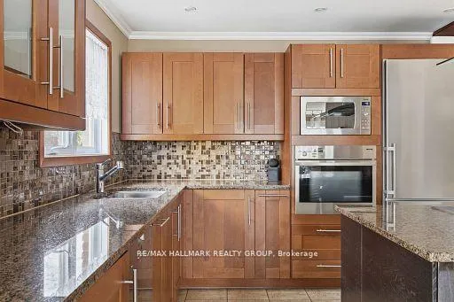 Photo 10 of 23 Riverbrook Road, Ottawa, Arlington Woods — HOMEH