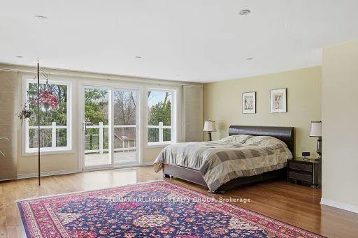 Photo 18 of 23 Riverbrook Road, Ottawa, Arlington Woods — HOMEH