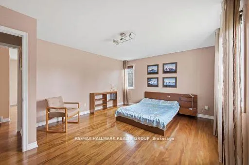 Photo 22 of 23 Riverbrook Road, Ottawa, Arlington Woods — HOMEH