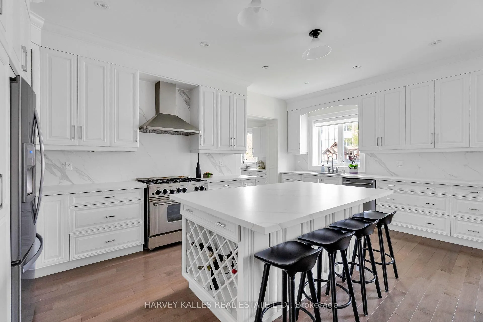 Photo 15 of 80 Lynnhaven Road, Toronto, Englemount-Lawrence — HOMEH