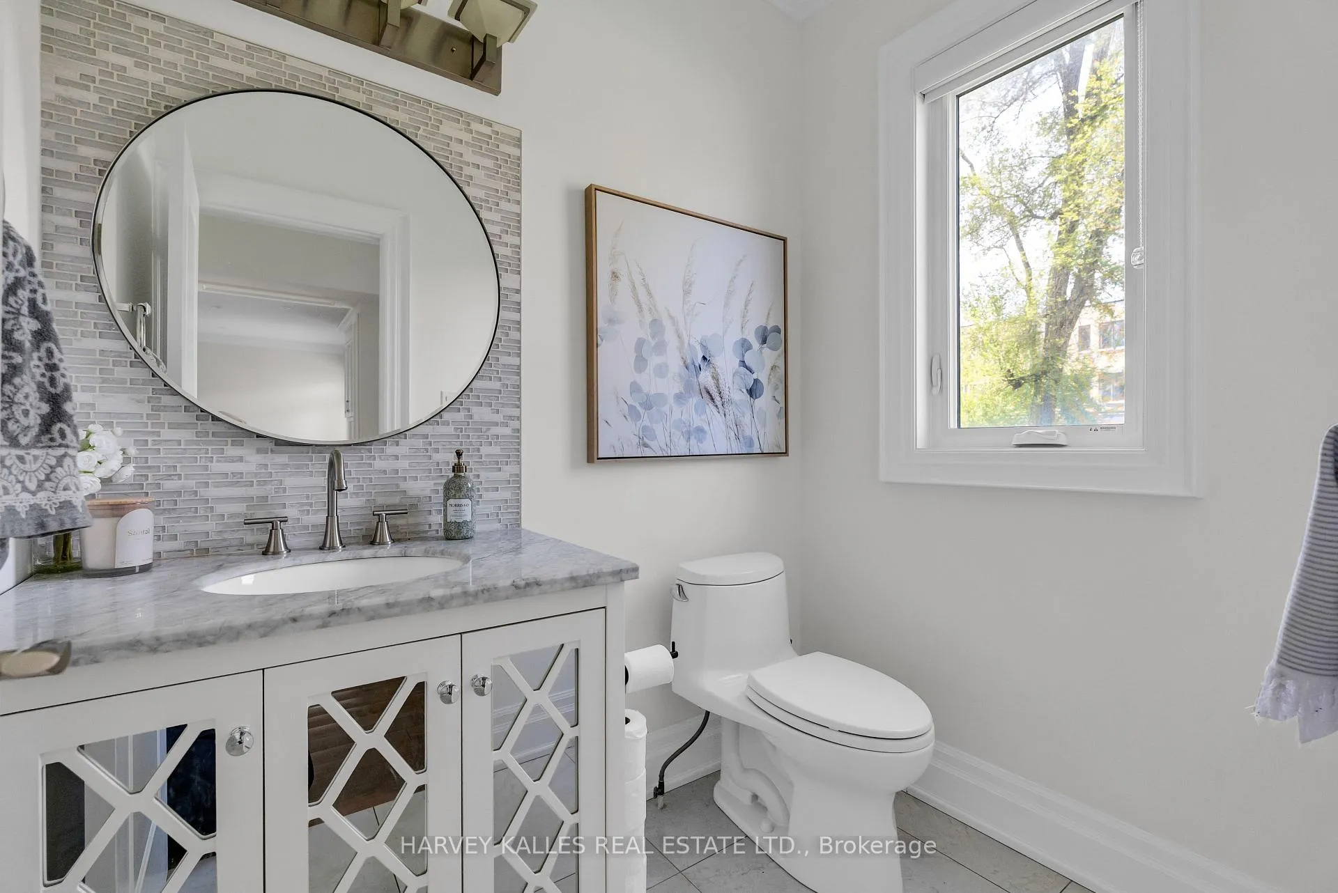 Photo 24 of 80 Lynnhaven Road, Toronto, Englemount-Lawrence — HOMEH