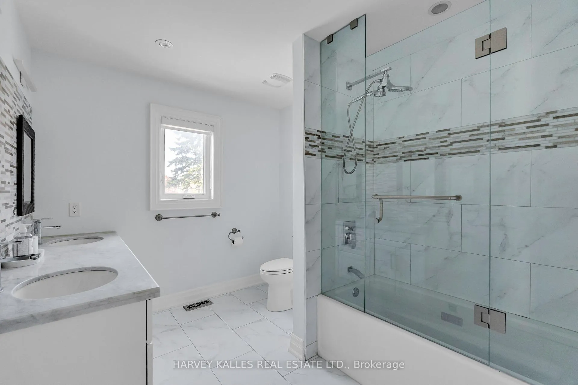 Photo 36 of 80 Lynnhaven Road, Toronto, Englemount-Lawrence — HOMEH