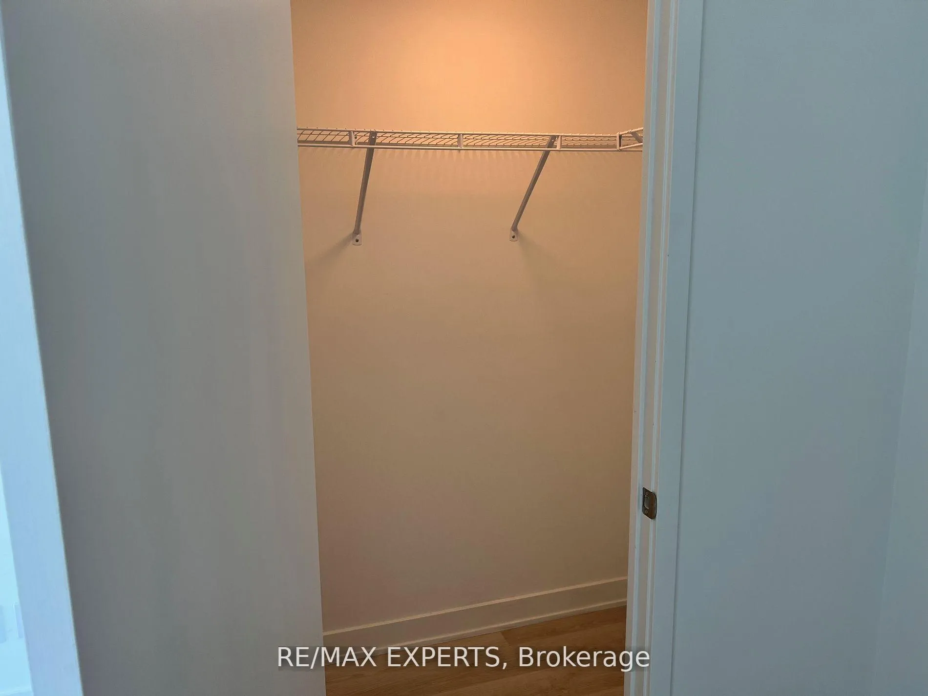 Photo 11 of Unit 605, 681 Yonge Street, Barrie, Painswick South — HOMEH