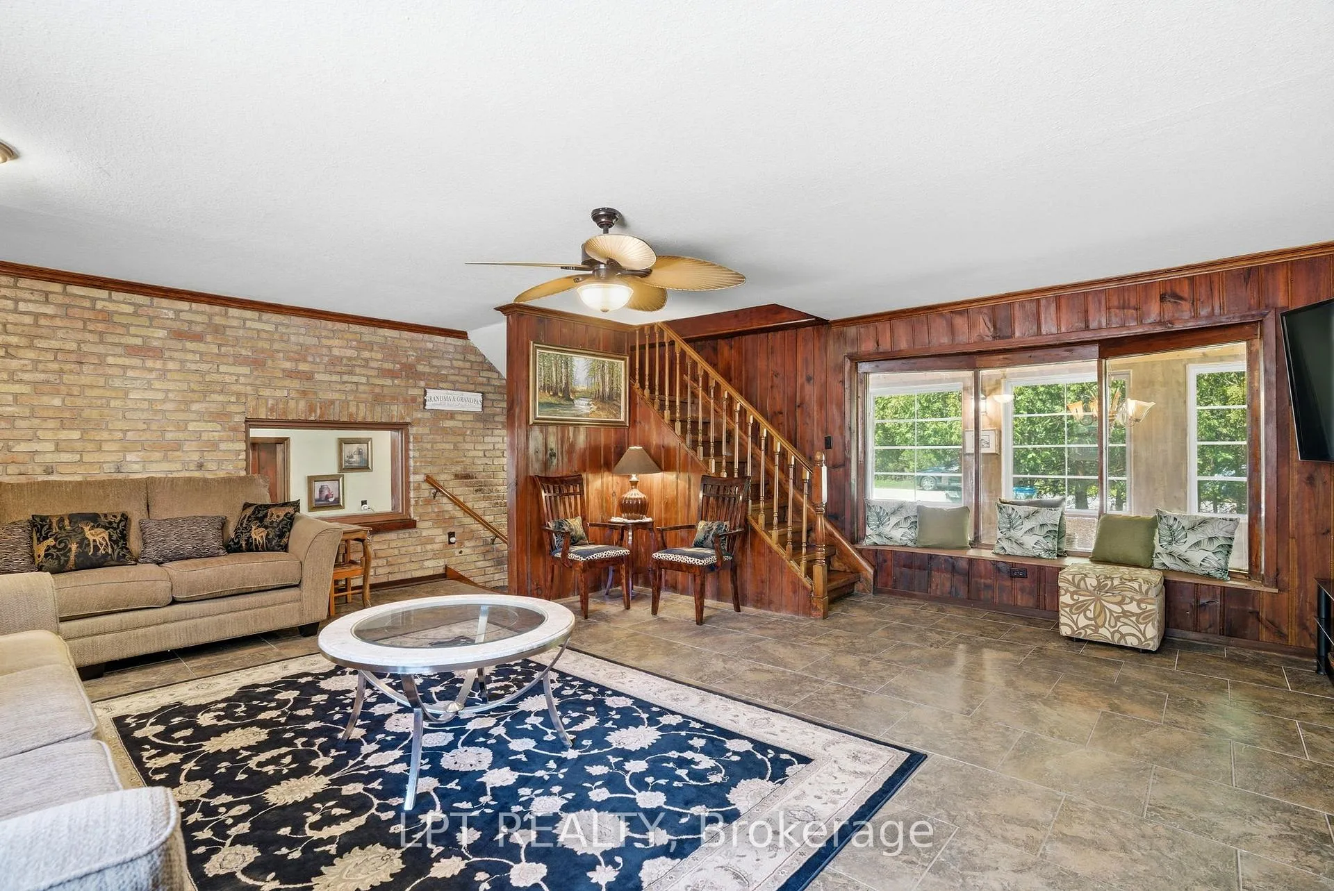 Photo 21 of 9996 Huron Street, Lambton Shores, Port Franks — HOMEH