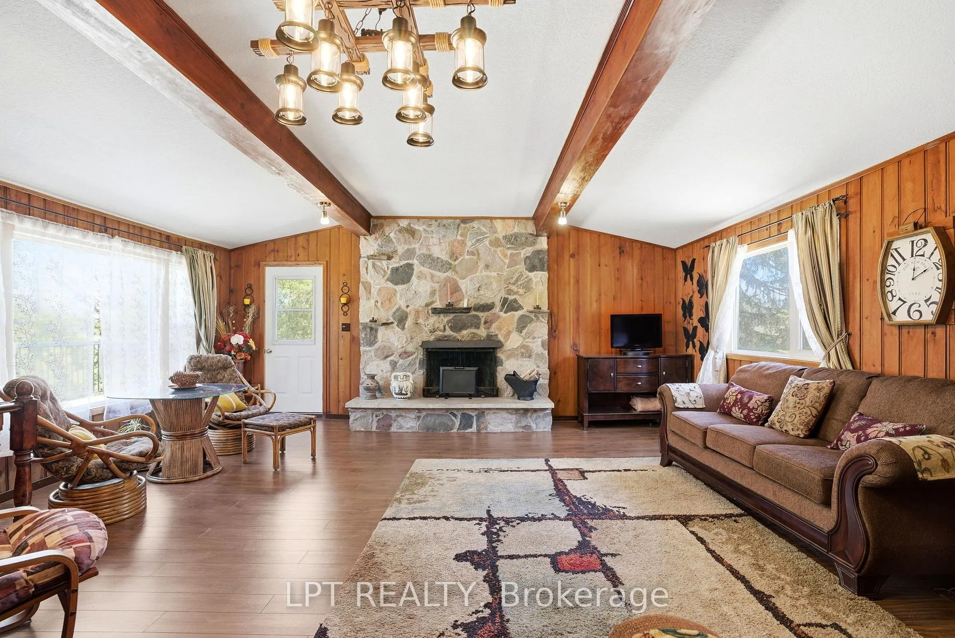 Photo 23 of 9996 Huron Street, Lambton Shores, Port Franks — HOMEH