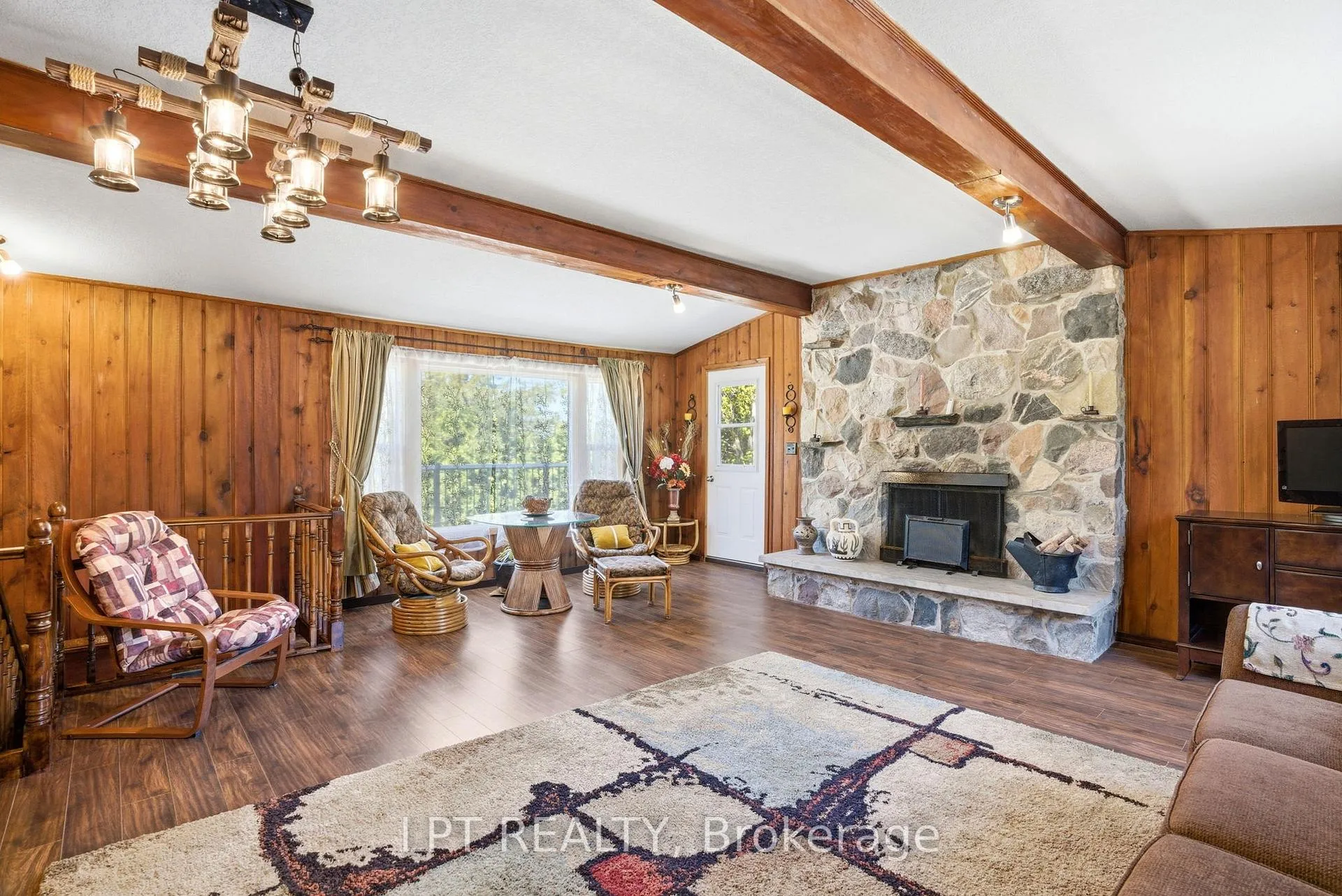 Photo 24 of 9996 Huron Street, Lambton Shores, Port Franks — HOMEH