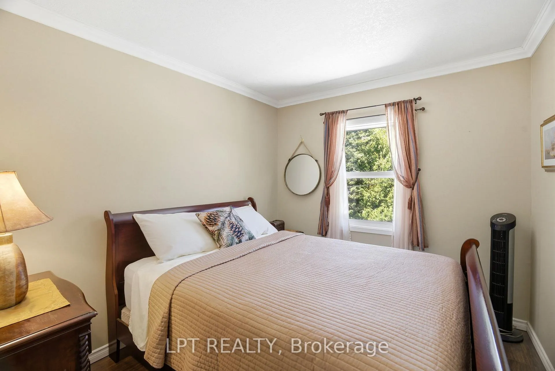 Photo 27 of 9996 Huron Street, Lambton Shores, Port Franks — HOMEH