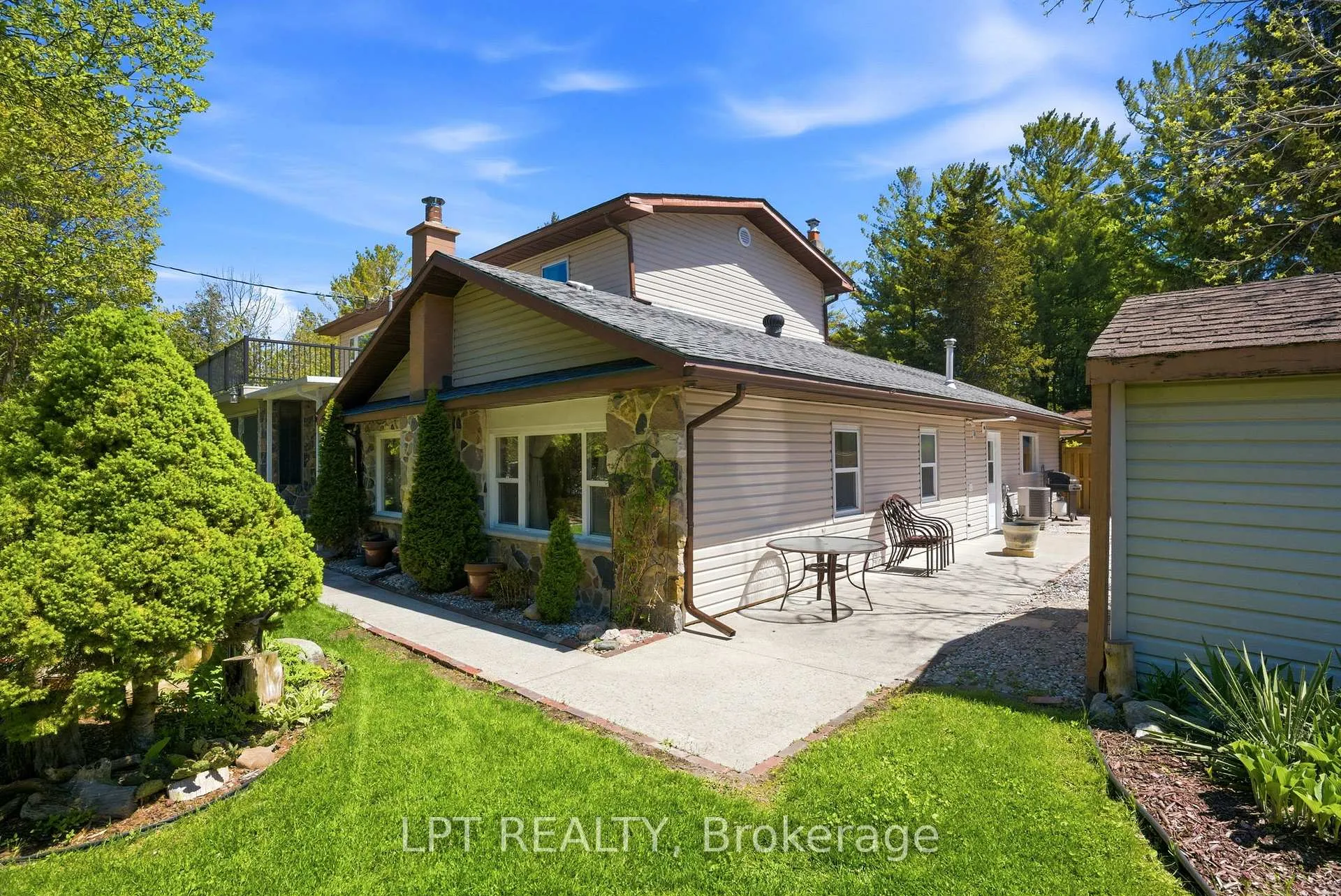 Photo 41 of 9996 Huron Street, Lambton Shores, Port Franks — HOMEH