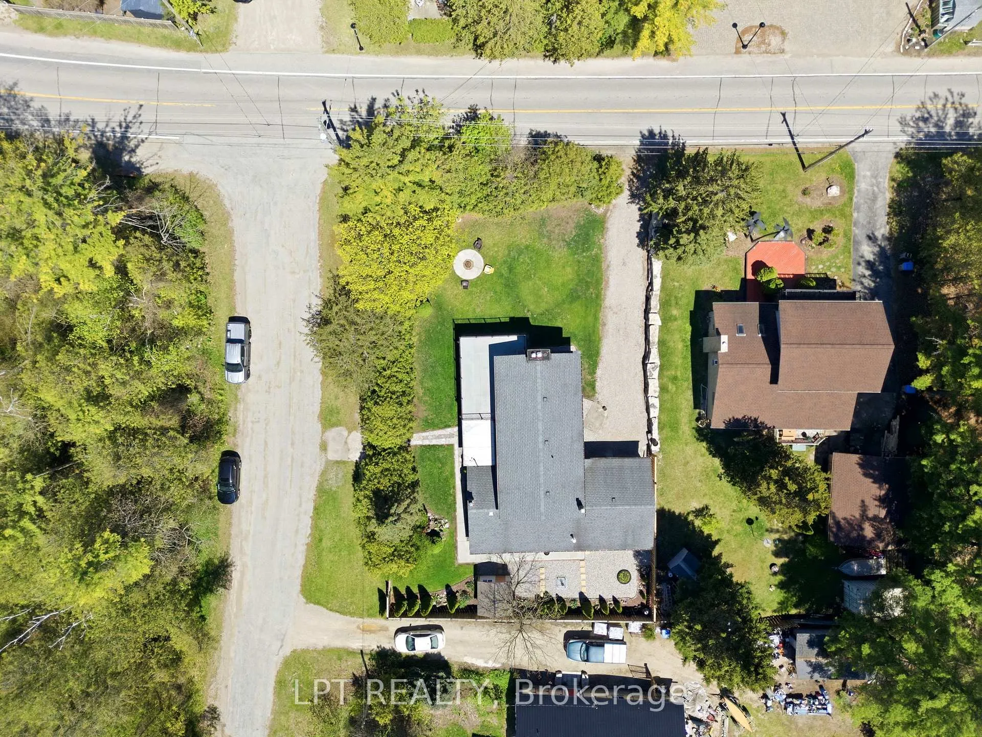 Photo 45 of 9996 Huron Street, Lambton Shores, Port Franks — HOMEH
