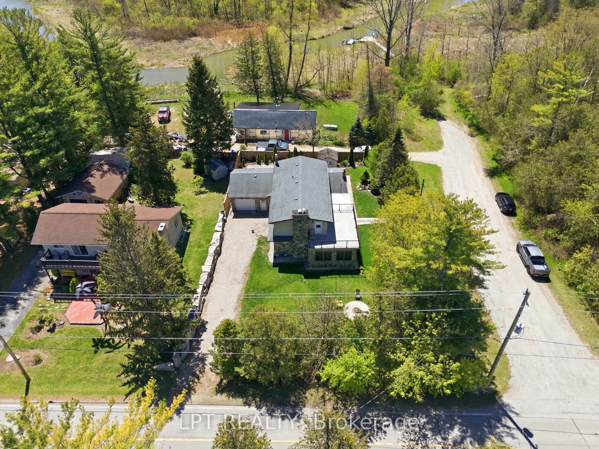 Photo 47 of 9996 Huron Street, Lambton Shores, Port Franks — HOMEH