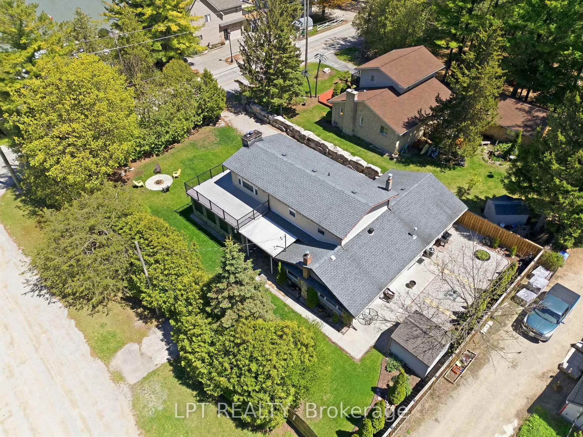 Photo 48 of 9996 Huron Street, Lambton Shores, Port Franks — HOMEH