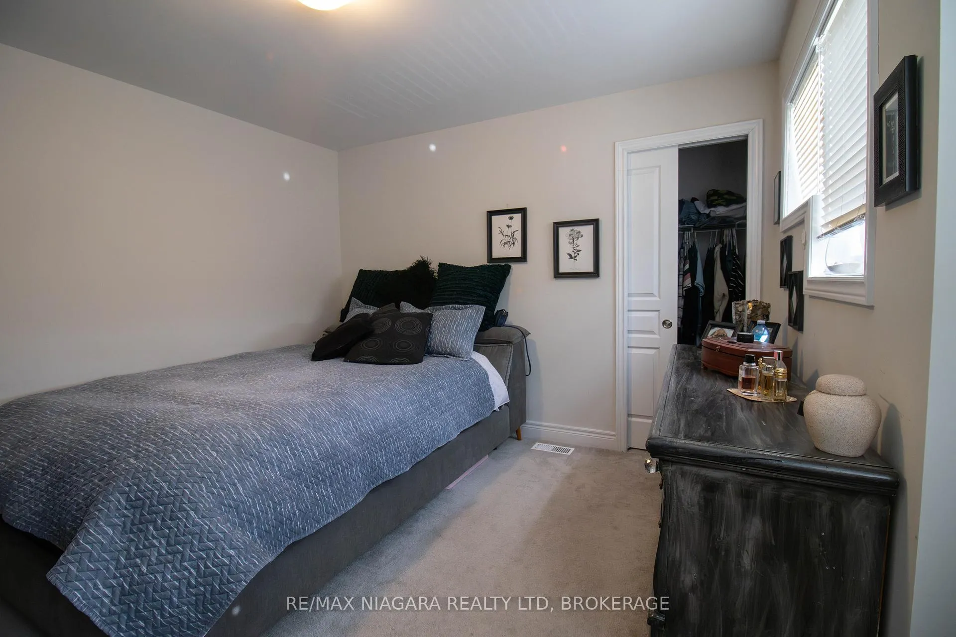 Photo 23 of Unit MAIN, 24 Manhattan Court, St. Catharines, Haig — HOMEH