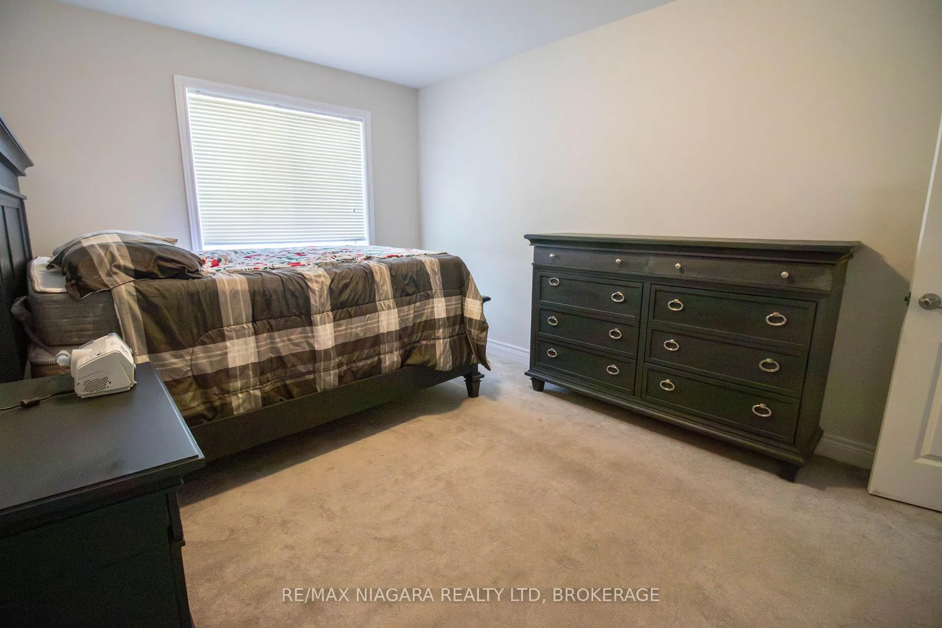 Photo 27 of Unit MAIN, 24 Manhattan Court, St. Catharines, Haig — HOMEH