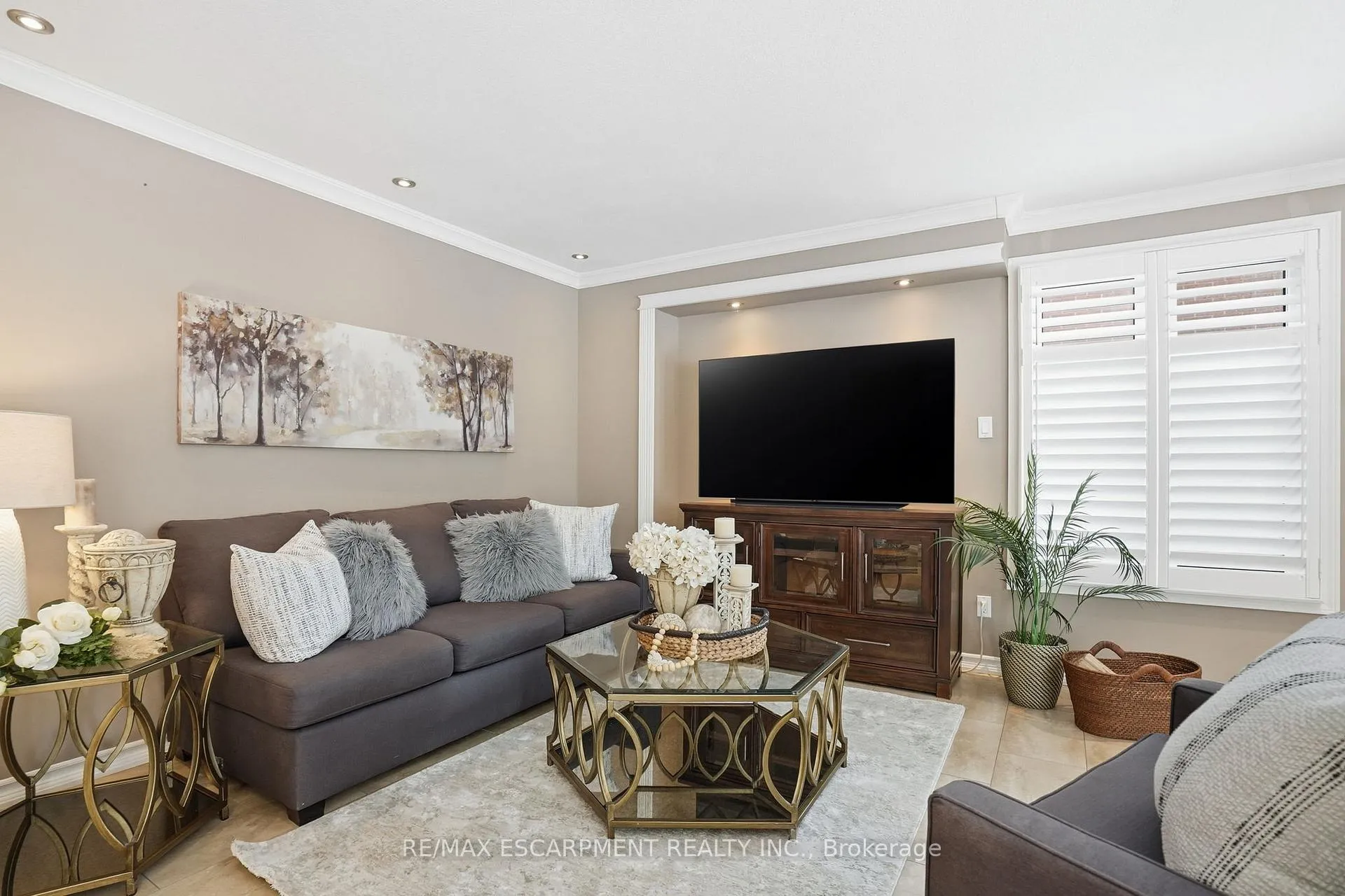 Photo 17 of 9 Stone Gate Drive, Grimsby, Grimsby Beach — HOMEH