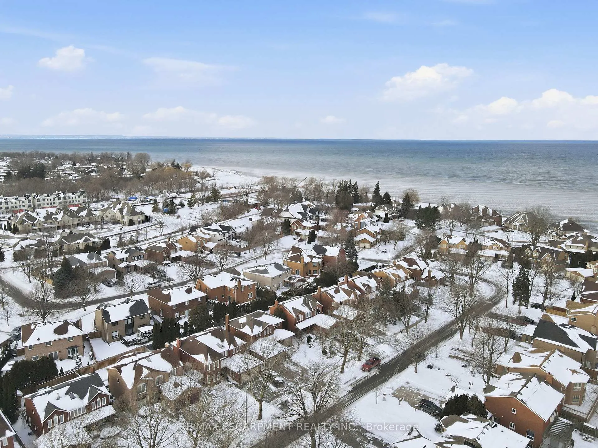 Photo 50 of 9 Stone Gate Drive, Grimsby, Grimsby Beach — HOMEH