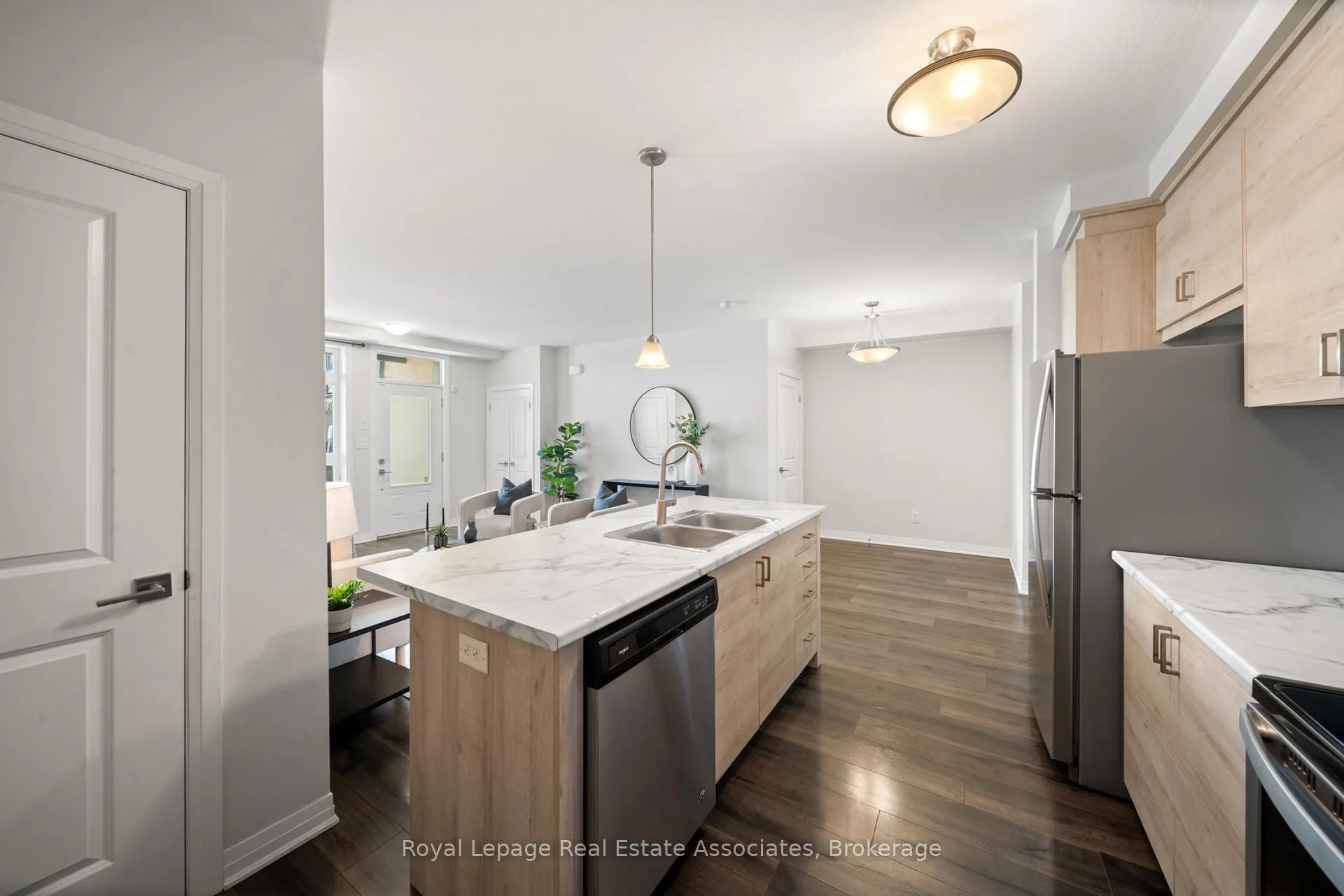 Photo 8 of Unit 2G, 155 Thomas Slee Drive, Kitchener, Doon South — HOMEH