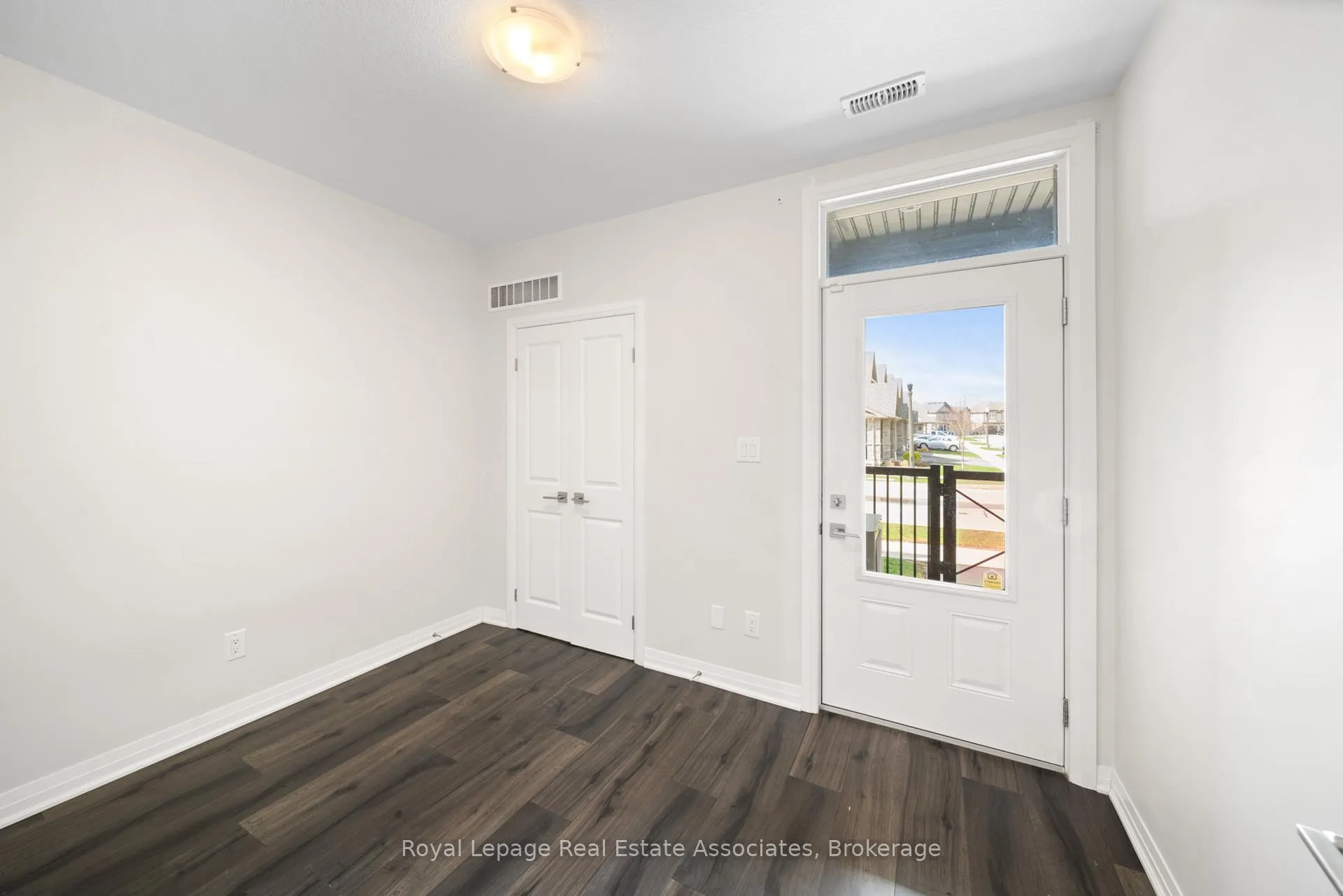 Photo 11 of Unit 2G, 155 Thomas Slee Drive, Kitchener, Doon South — HOMEH