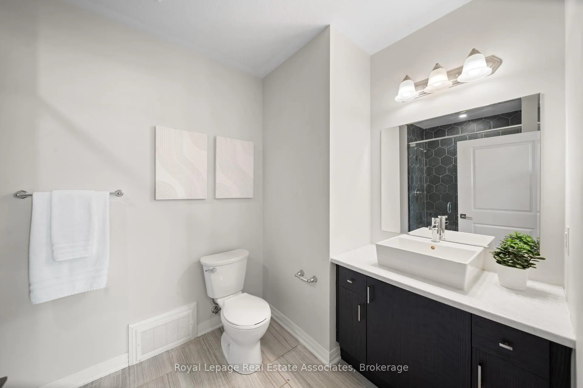 Photo 17 of Unit 2G, 155 Thomas Slee Drive, Kitchener, Doon South — HOMEH
