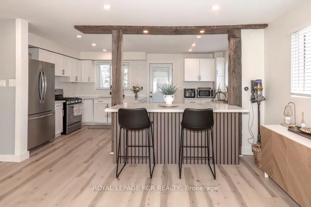 Photo 16 of 71 Morgandale Crescent, Orangeville — HOMEH