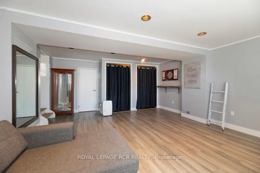 Photo 34 of 71 Morgandale Crescent, Orangeville — HOMEH