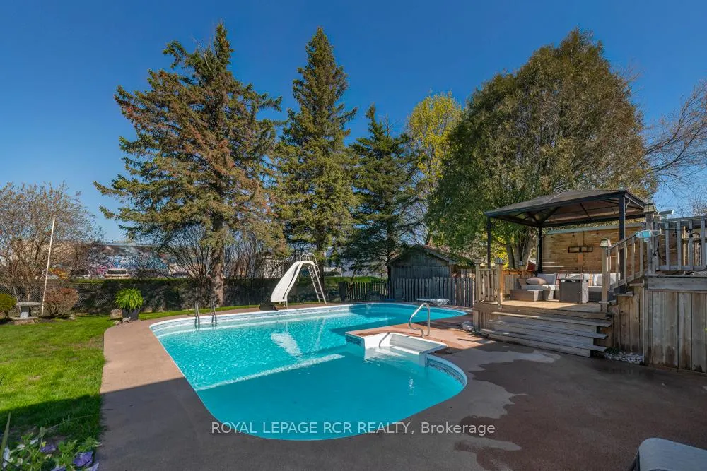 Photo 38 of 71 Morgandale Crescent, Orangeville — HOMEH