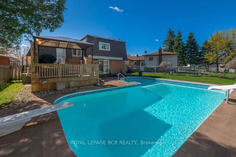 Photo 41 of 71 Morgandale Crescent, Orangeville — HOMEH