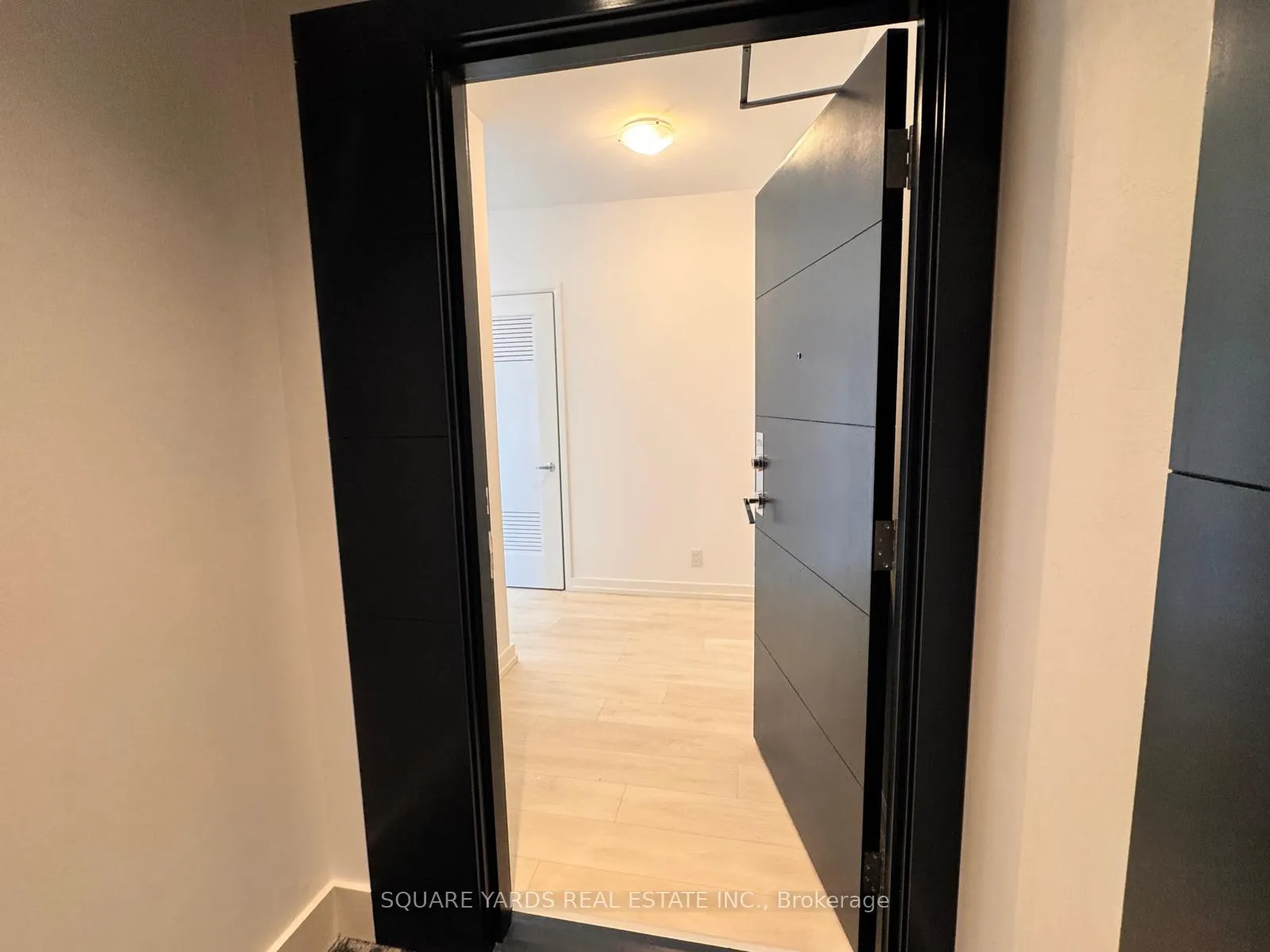 Photo 4 of Unit 2706, 75 James Street S, Hamilton, Durand — HOMEH