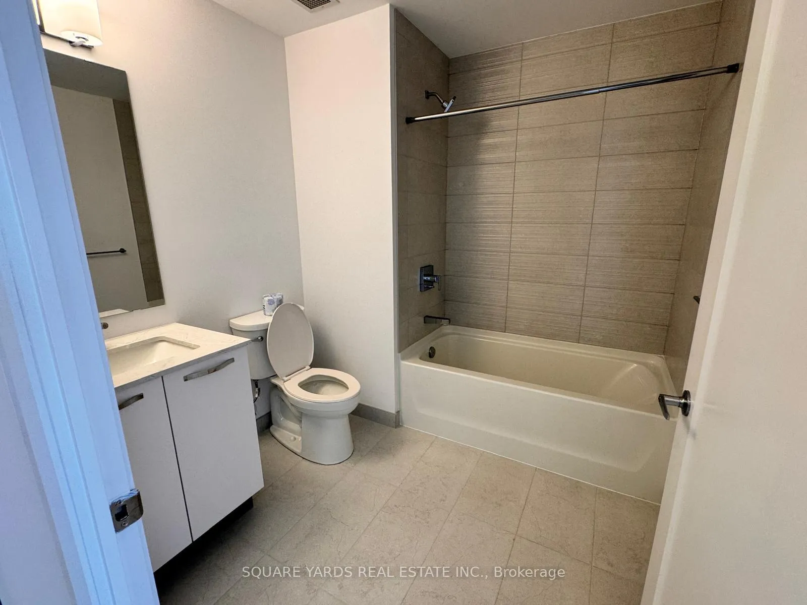 Photo 6 of Unit 2706, 75 James Street S, Hamilton, Durand — HOMEH