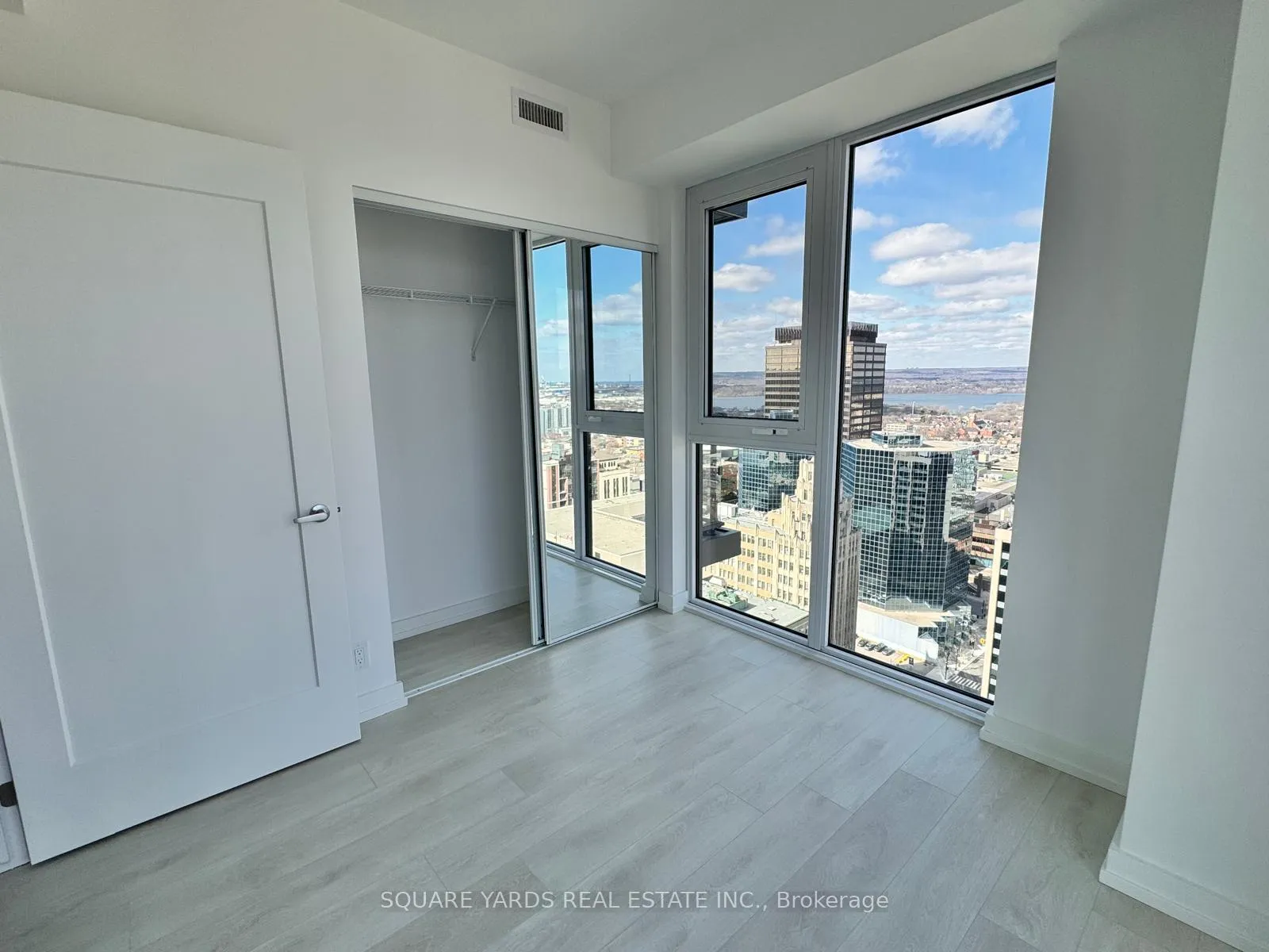 Photo 15 of Unit 2706, 75 James Street S, Hamilton, Durand — HOMEH