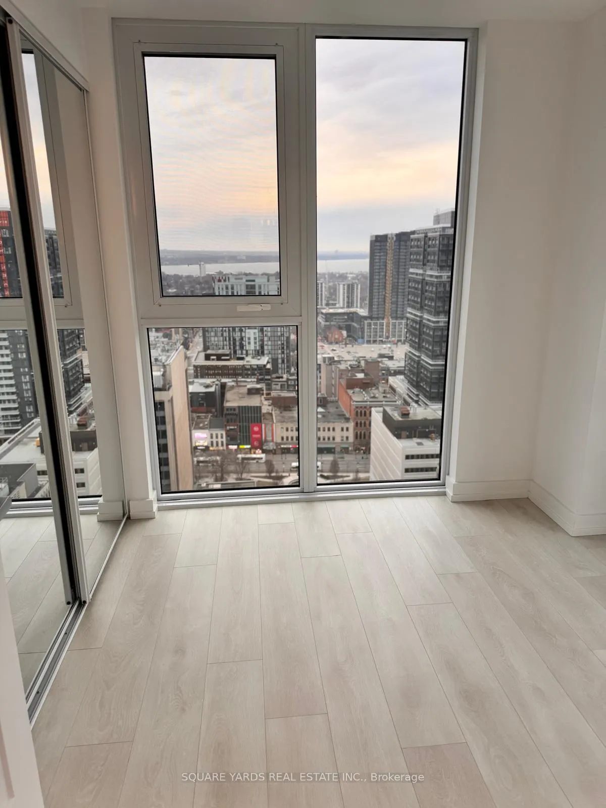 Photo 39 of Unit 2706, 75 James Street S, Hamilton, Durand — HOMEH