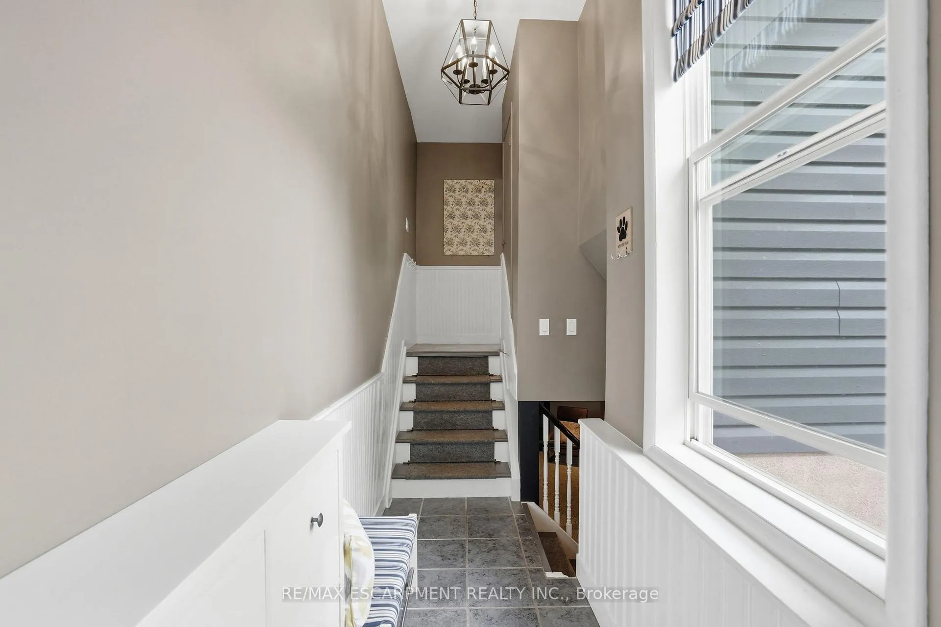 Photo 27 of 31 Algonquin Avenue, Hamilton, Rural Flamborough — HOMEH