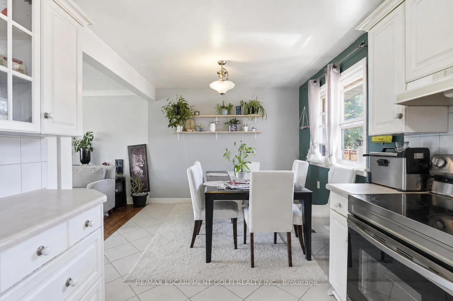 Photo 7 of 42 Sunnylea Drive, St. Catharines, Carlton/Bunting — HOMEH