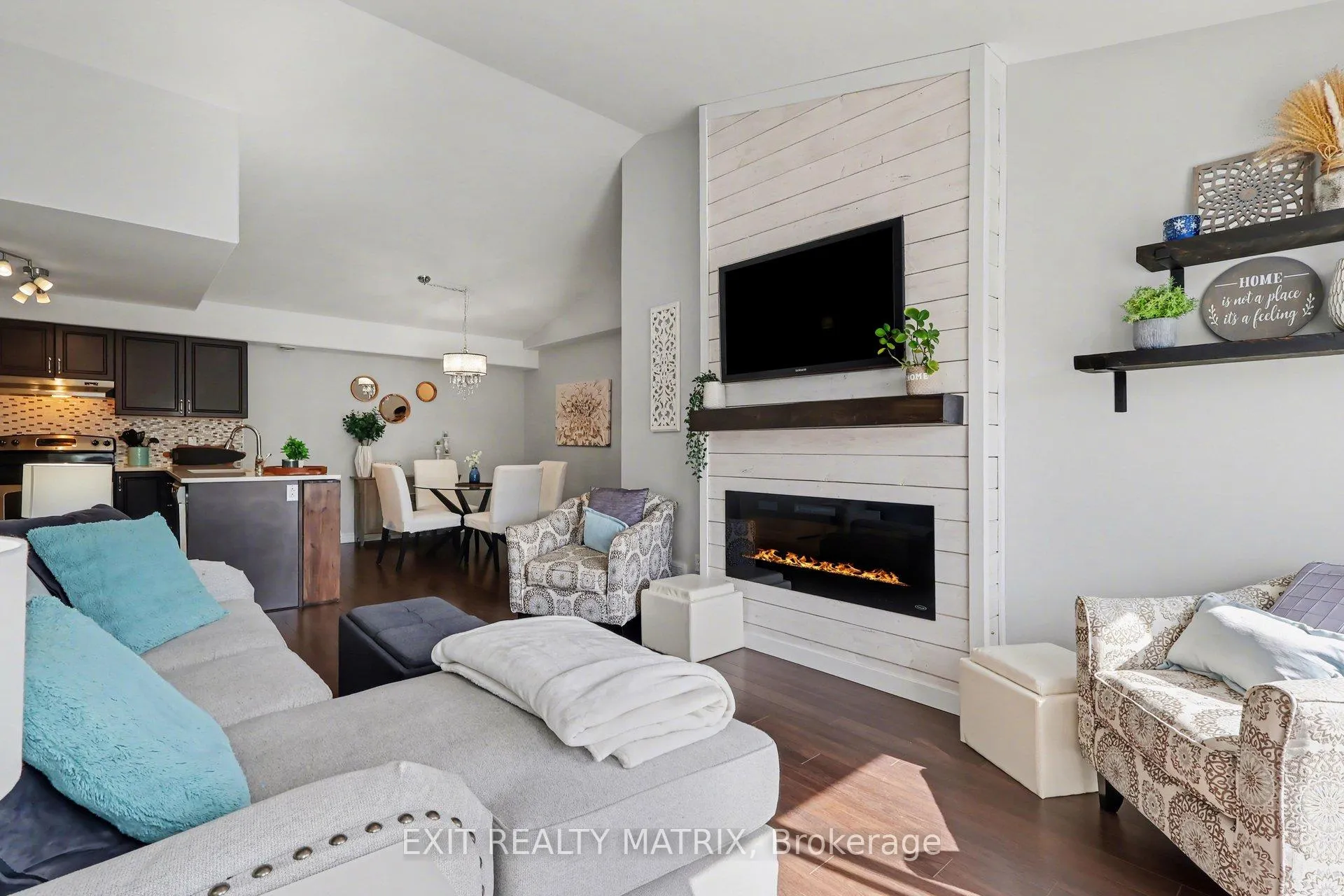 Photo 7 of Unit 2, 1238 Marenger Street, Ottawa, Convent Glen South — HOMEH