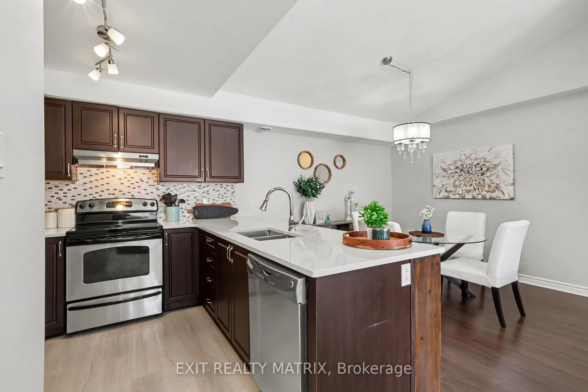Photo 15 of Unit 2, 1238 Marenger Street, Ottawa, Convent Glen South — HOMEH