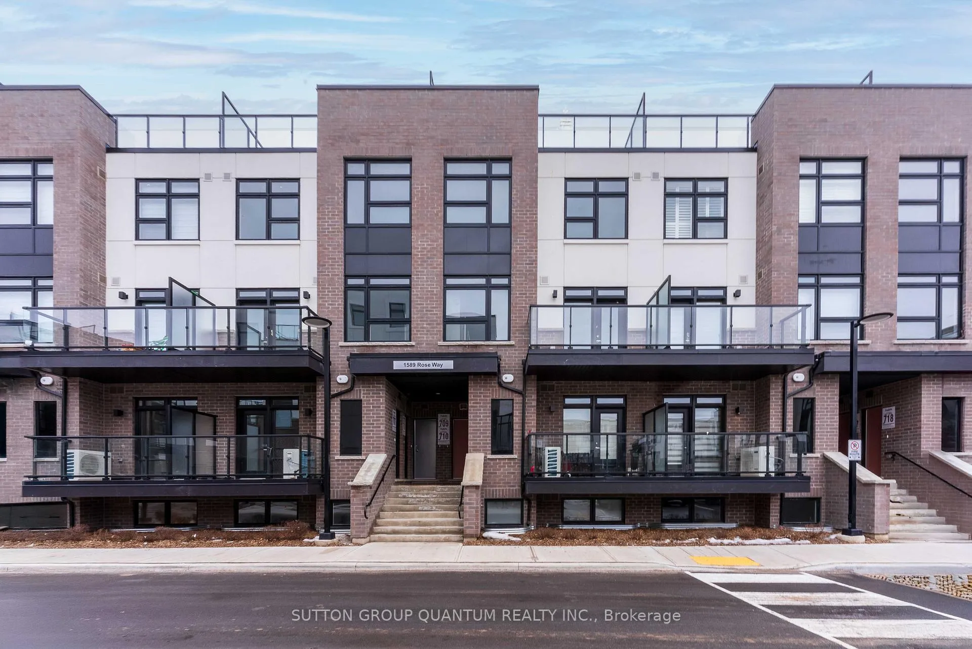 Photo 1 of Unit 111, 1589 Rose Way, Milton, Cobban — HOMEH