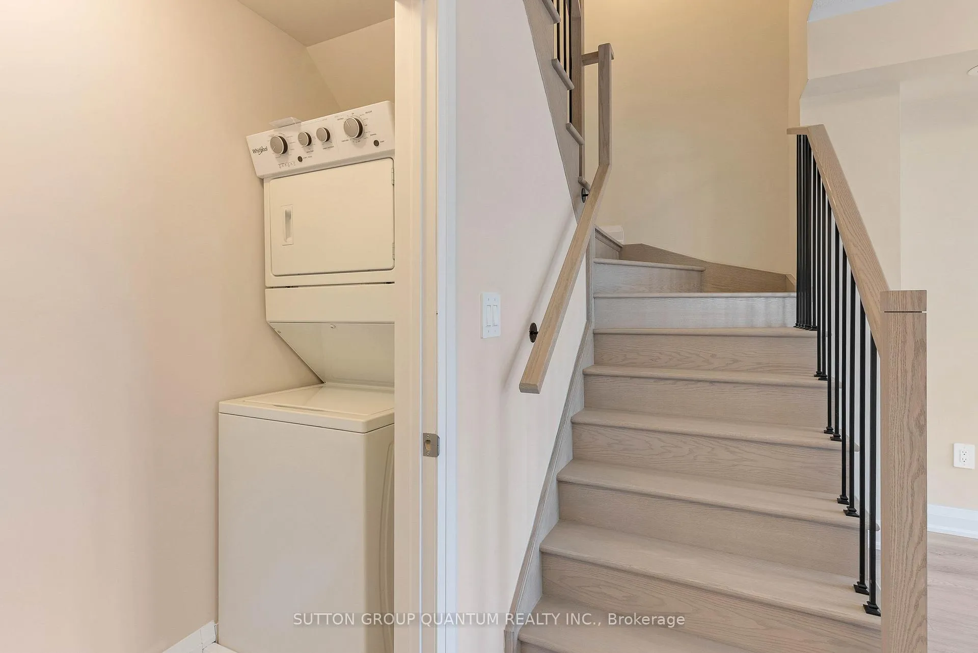 Photo 12 of Unit 111, 1589 Rose Way, Milton, Cobban — HOMEH
