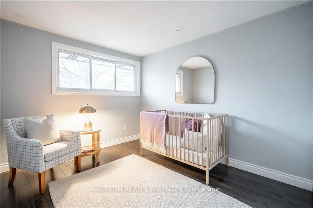 Photo 5 of Unit 8, 125 Limeridge Road W, Hamilton, Rolston — HOMEH