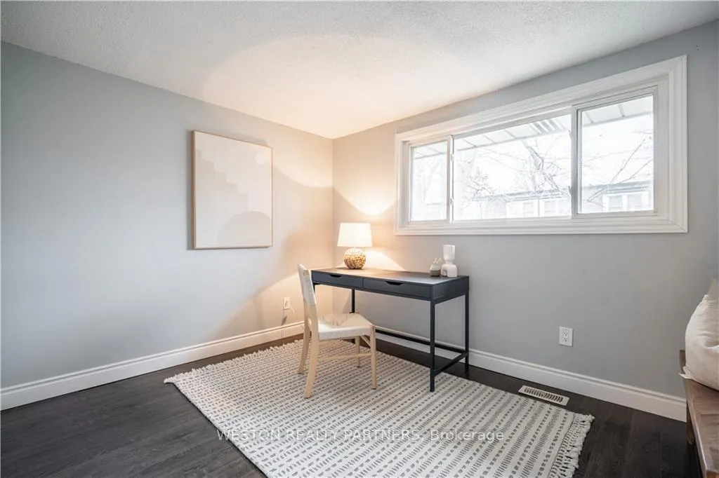 Photo 6 of Unit 8, 125 Limeridge Road W, Hamilton, Rolston — HOMEH