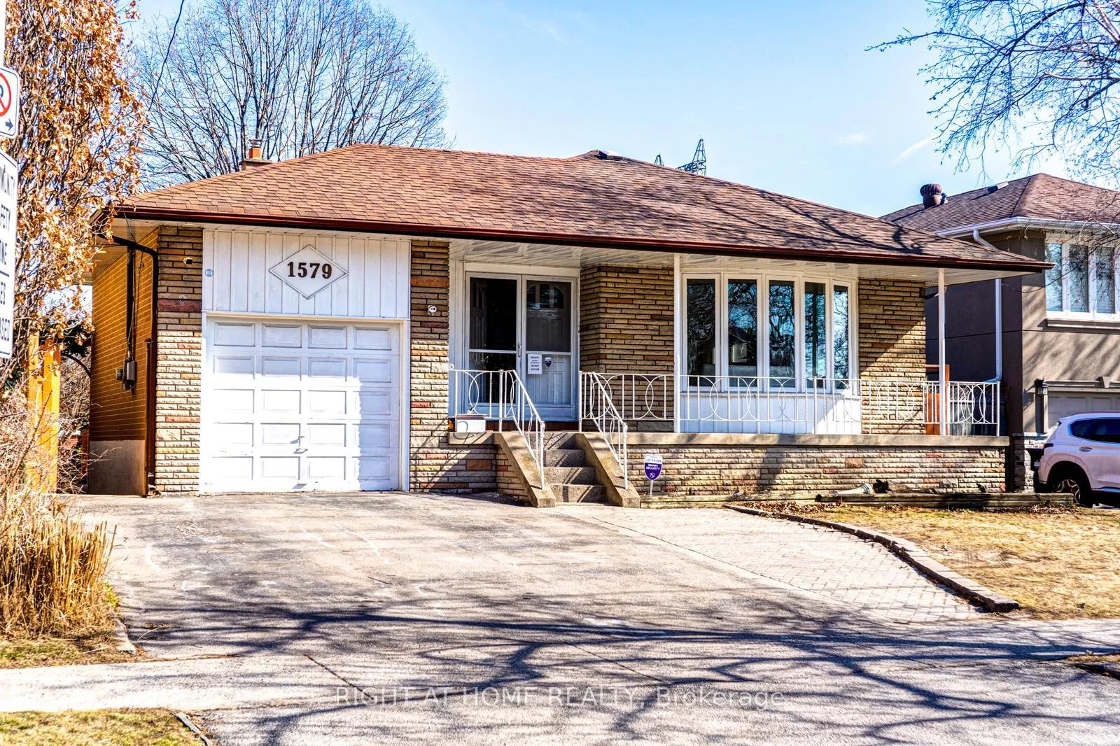 Front of Unit BASEMENT  APARTMENT, 1579 Ogden Avenue