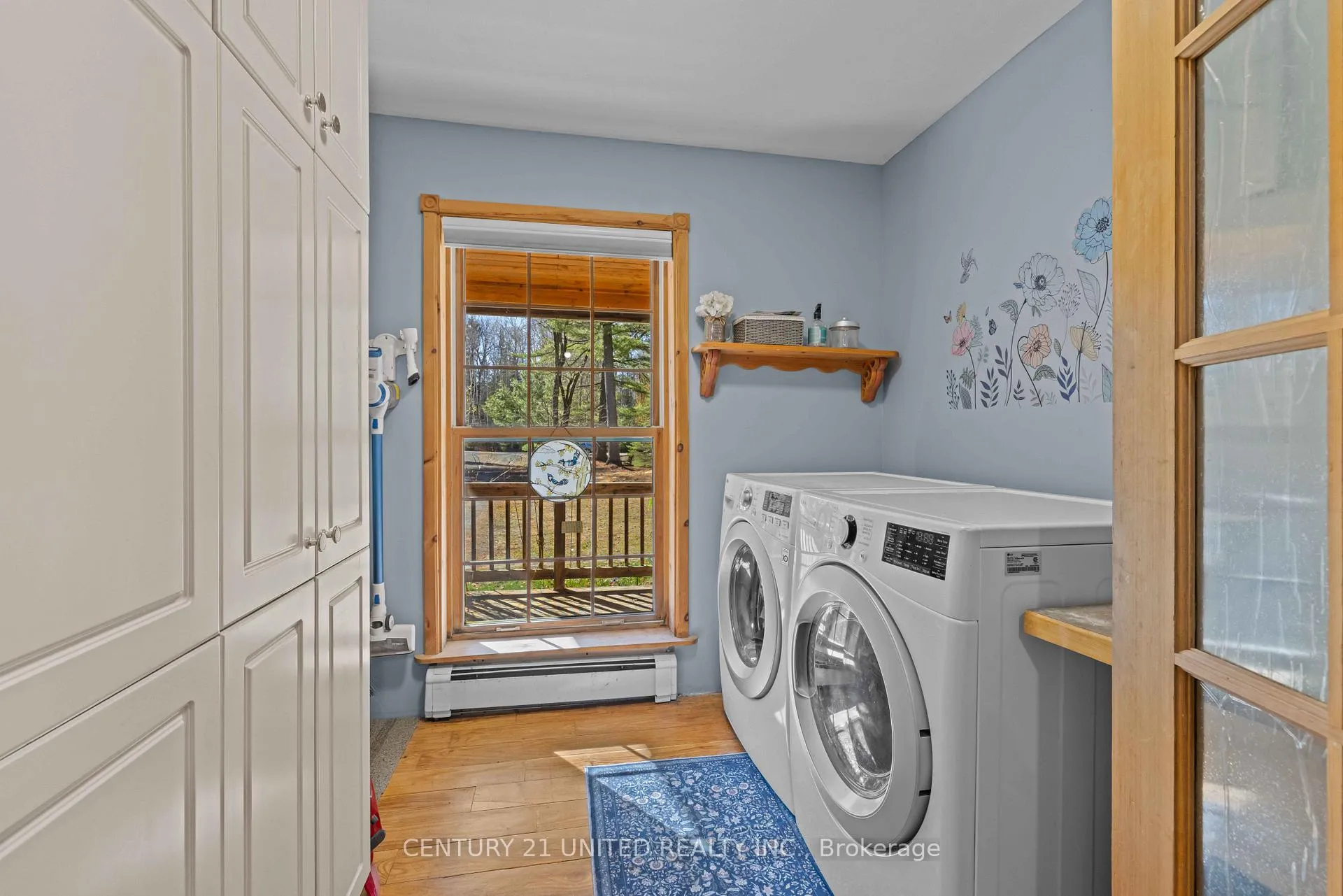 Photo 16 of 28 Van Luven Lane, Hamilton Township, Baltimore — HOMEH