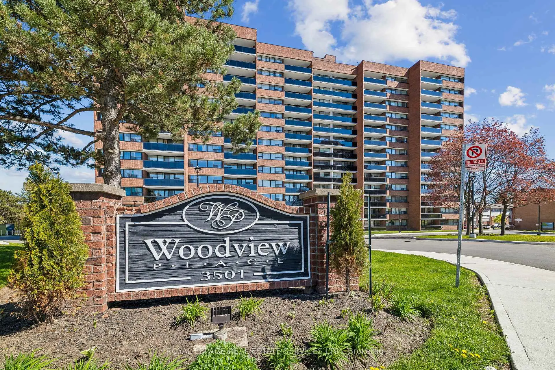 Front of Unit 311, 3501 Glen Erin Drive
