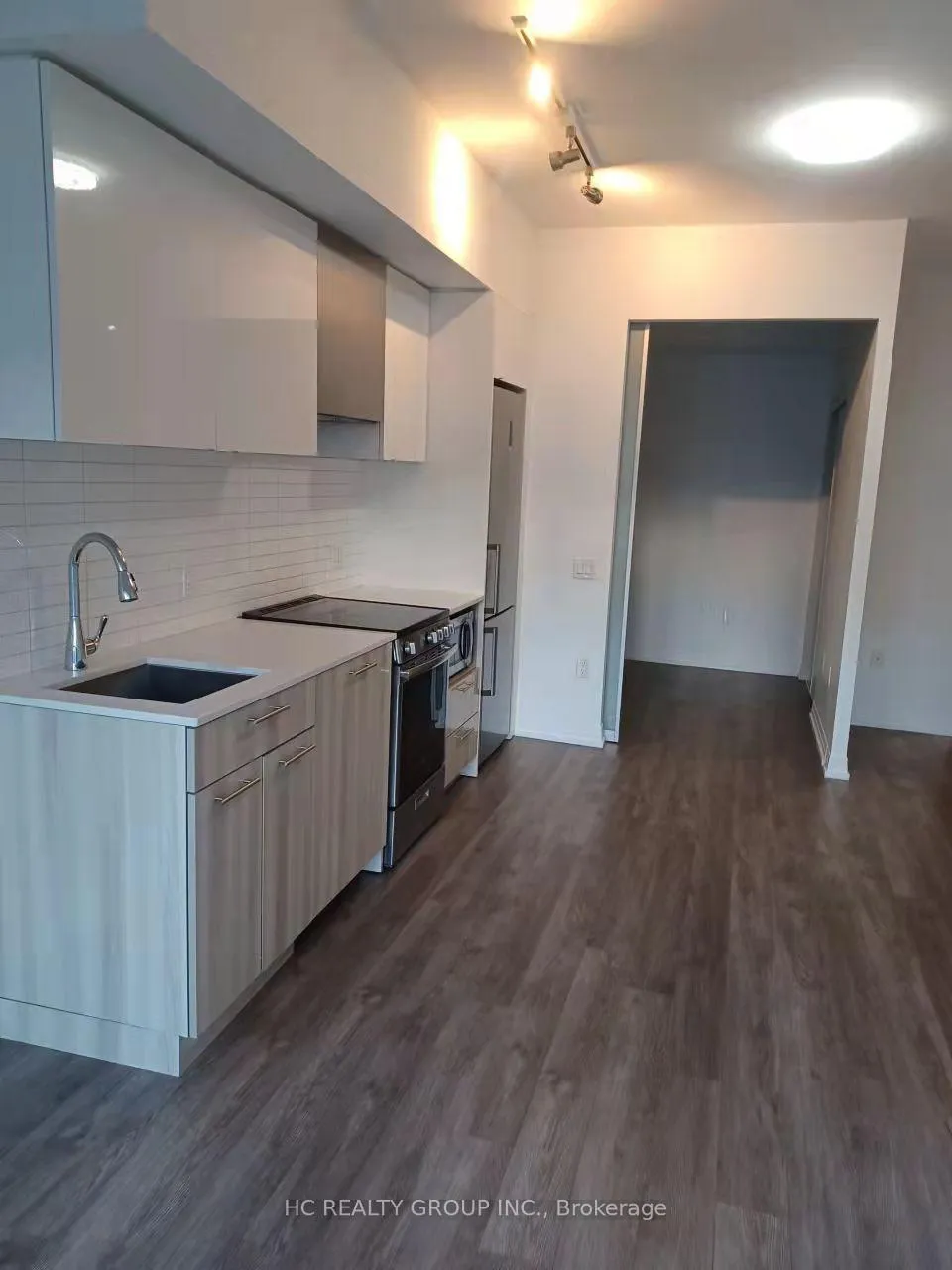 Photo 15 of Unit 928, 251 Jarvis Street, Toronto, University — HOMEH