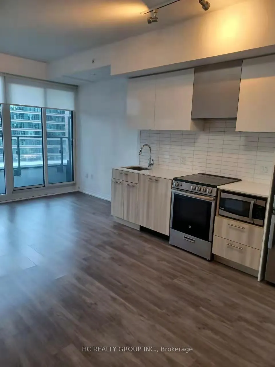 Photo 16 of Unit 928, 251 Jarvis Street, Toronto, University — HOMEH