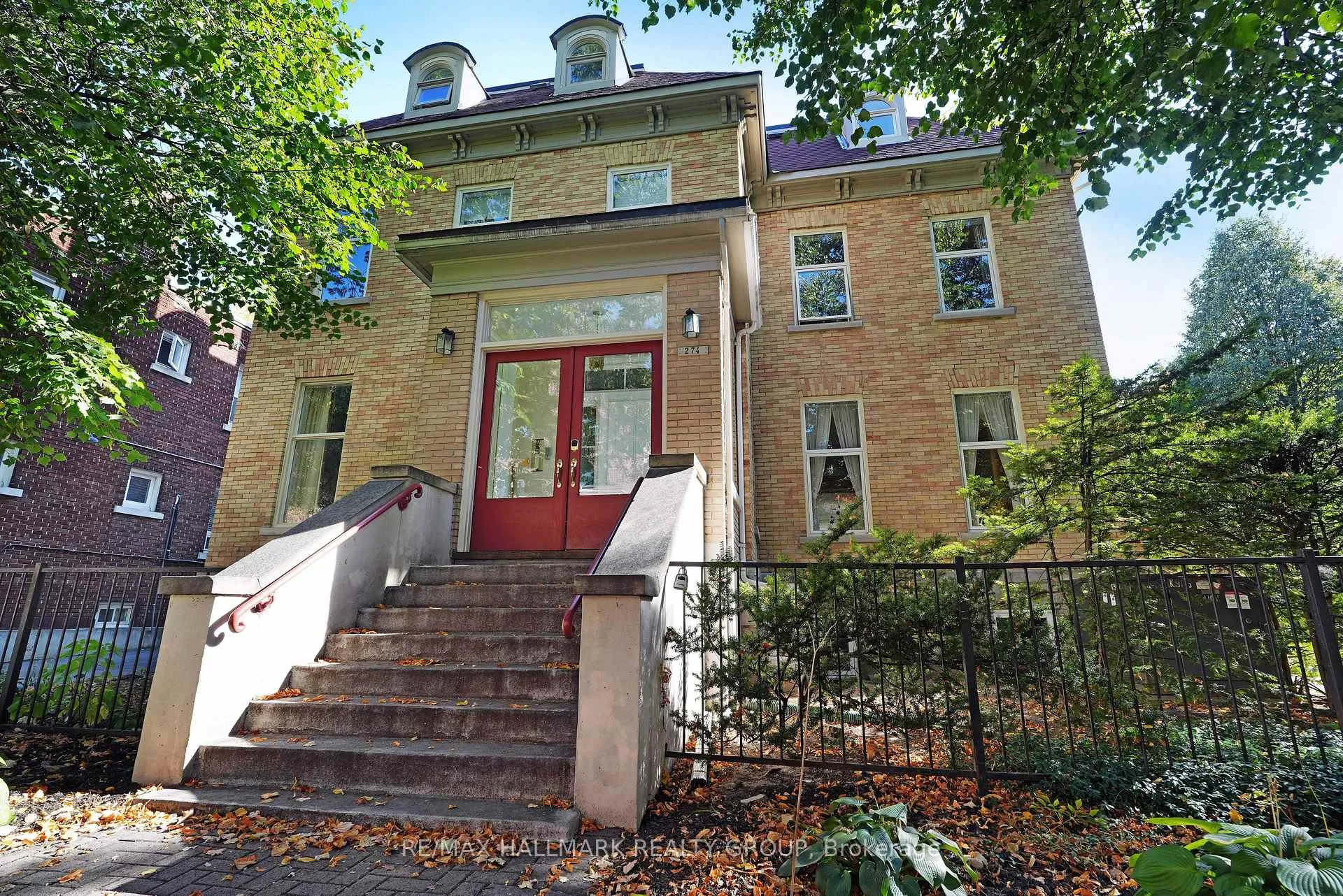 Photo 2 of Unit 5, 274 Daly Avenue, Ottawa, Sandy Hill — HOMEH